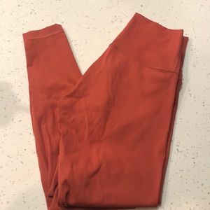 LULULEMON WONDER UNDER LEGGINGS